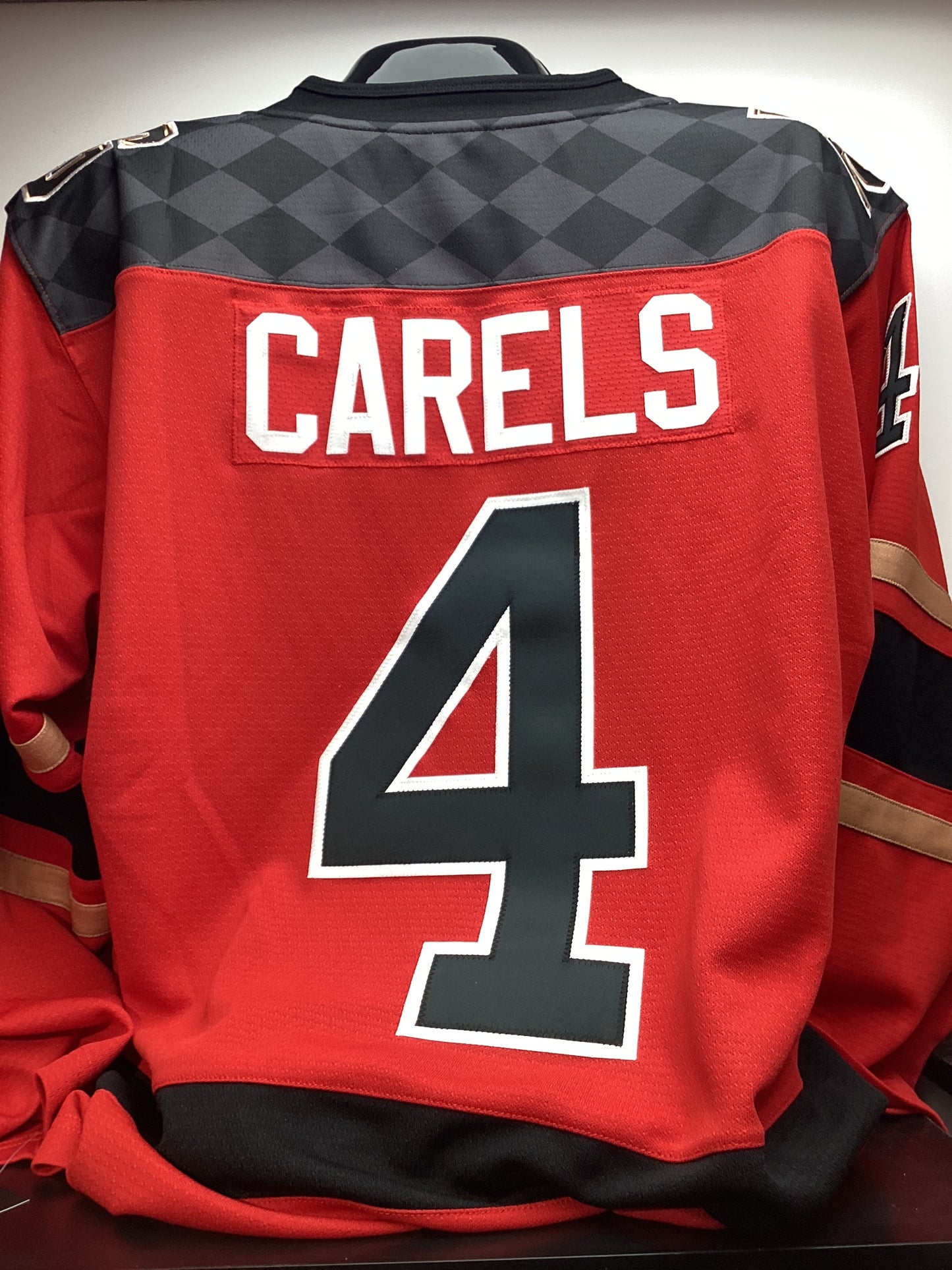 Replica Custom CARELS