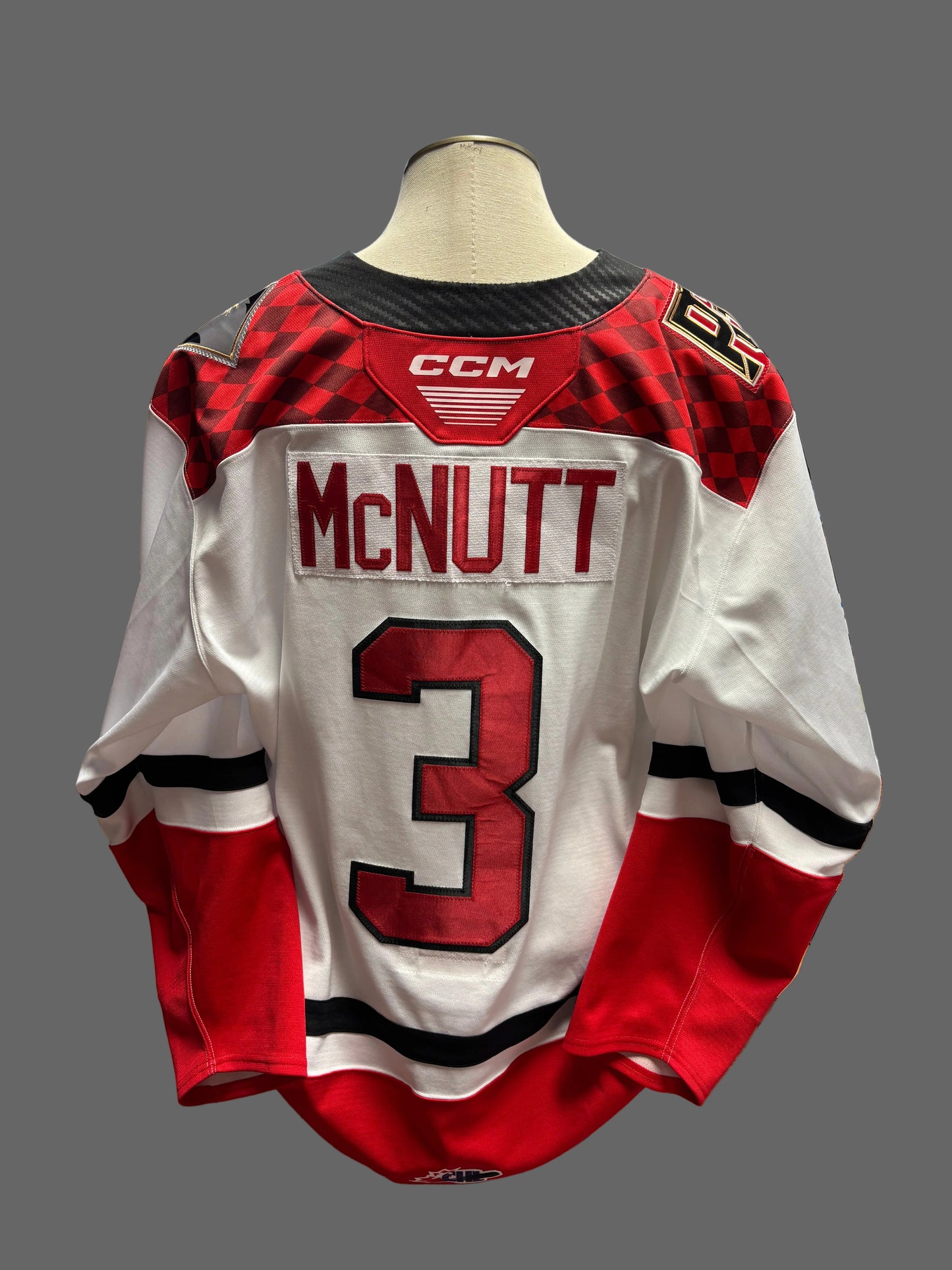 24/25 White McNUTT