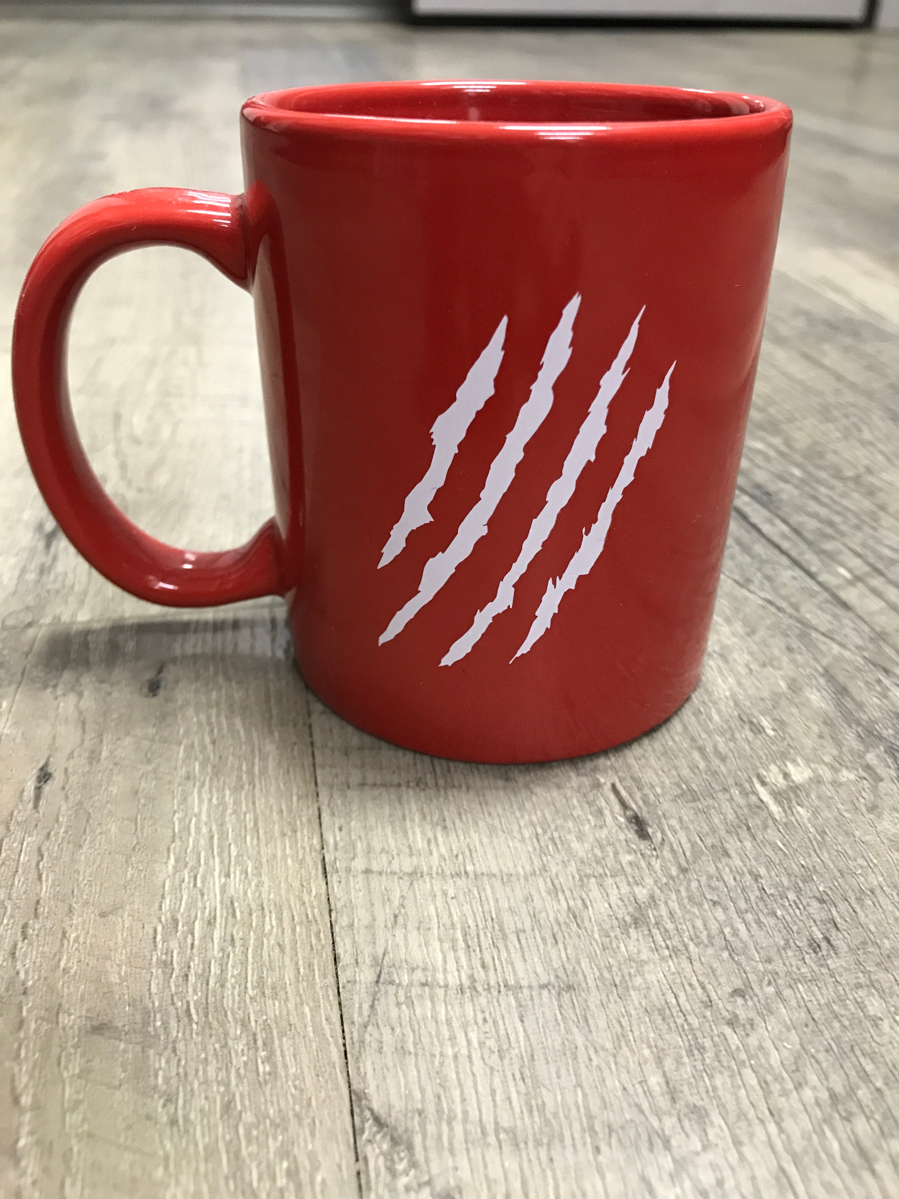 Red or White Coffee Mugs